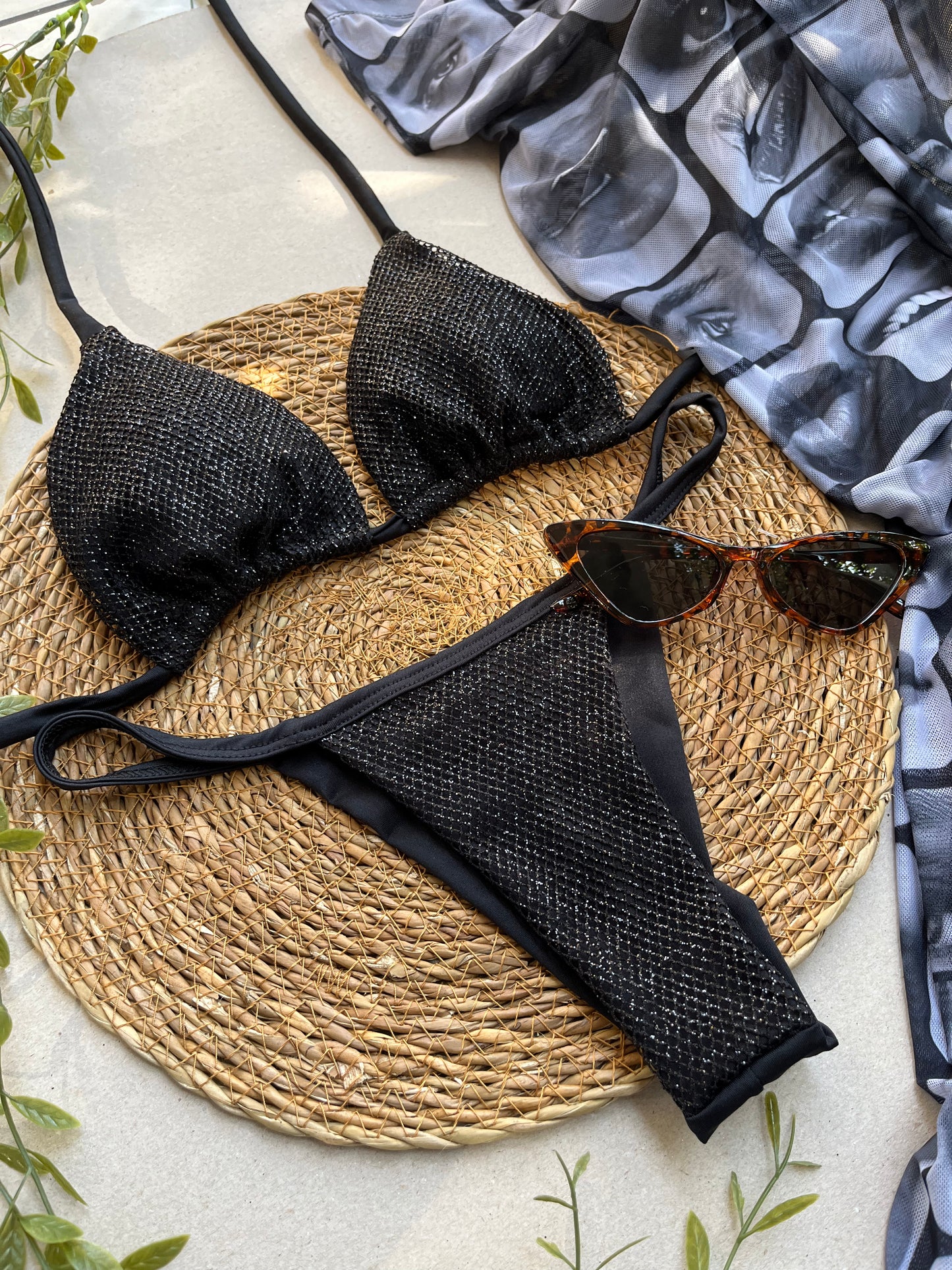 Byron Bay - Triangle + Cheeky - Solaríe