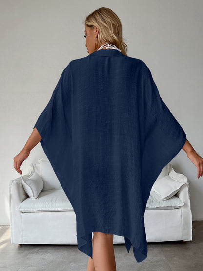 Back view of the Airlie Breeze oversized beach shirt in Navy Blue – Solaríe