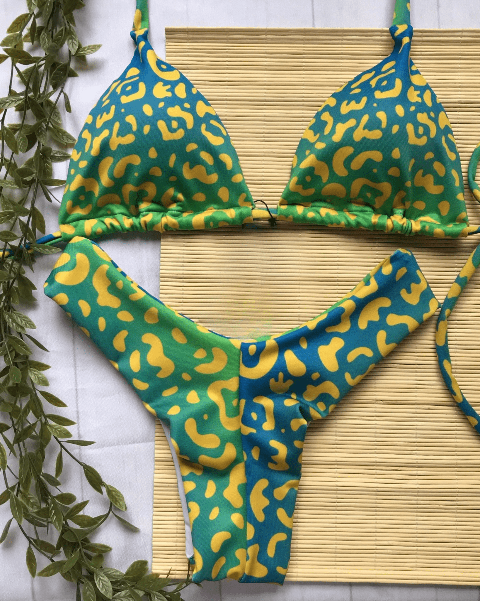 Burleigh Spirit - Triangle + High Cut - Solaríe