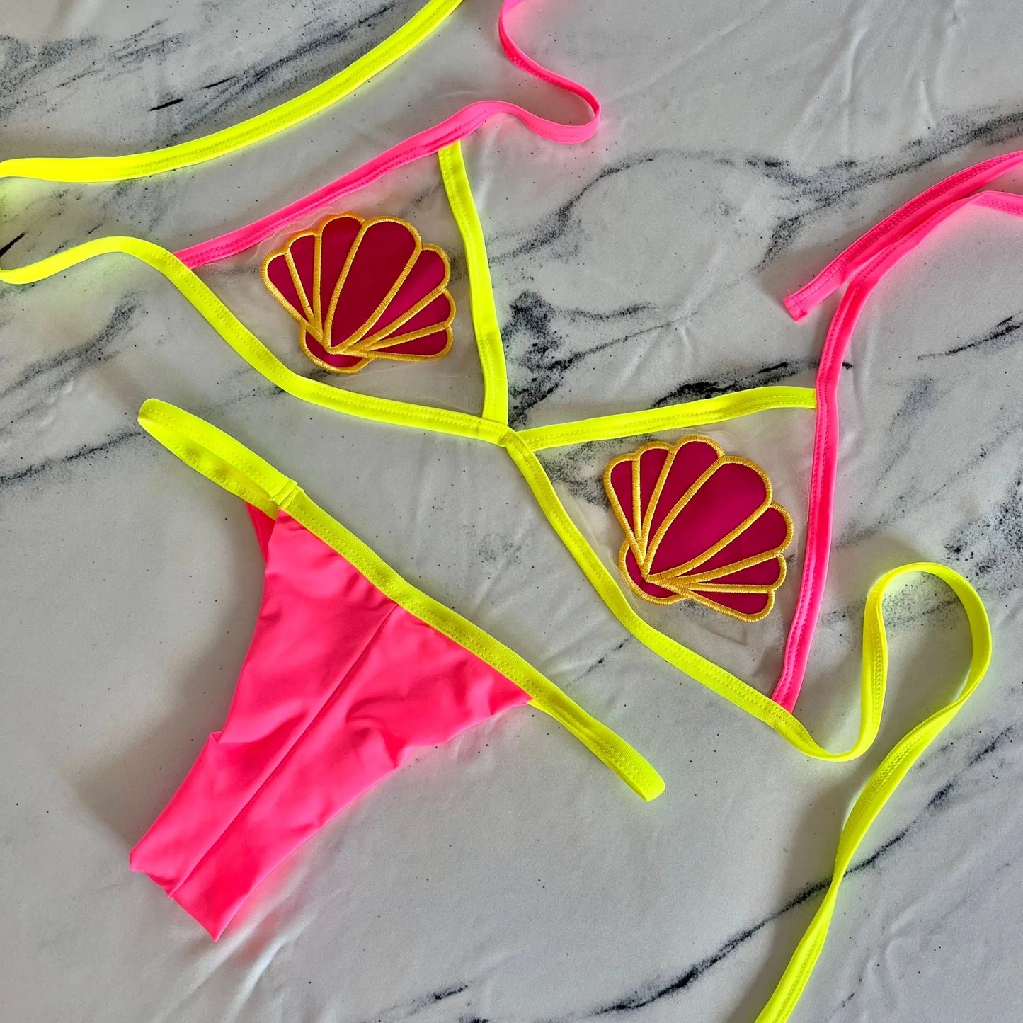 Whitehaven Glow - Triangule + Cheek String - Solaríe