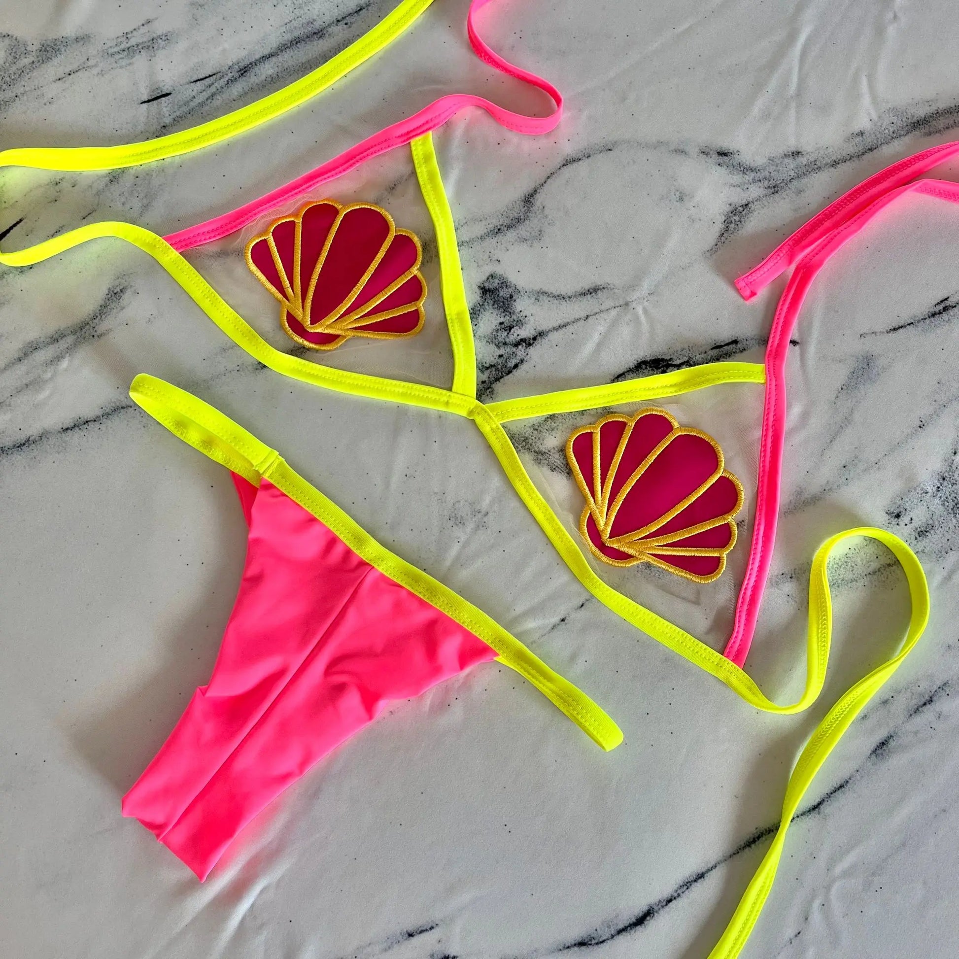 Whitehaven Glow - Triangule + Cheek String - Solaríe